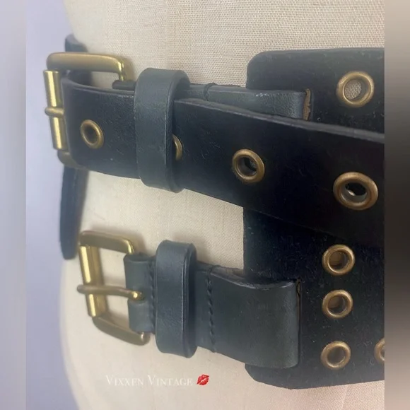 VINTAGE 1980’S WIDE DOUBLE BUCKLE SUEDE GROMMET CORSET BELT IN BLACK - Picture 5 of 8